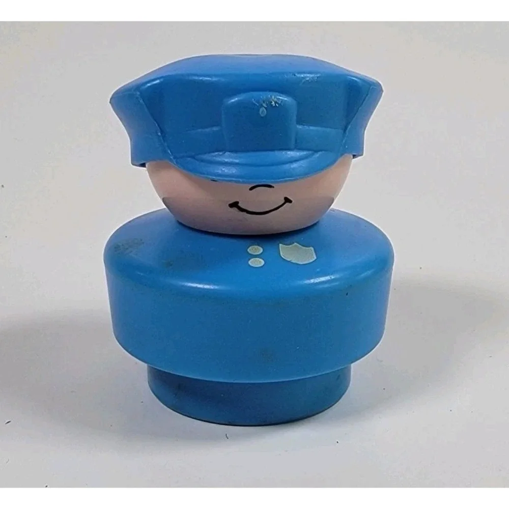 Vintage Fisher Price Little People CHUNKY POLICEMAN 1990 Police Officer Man Rare